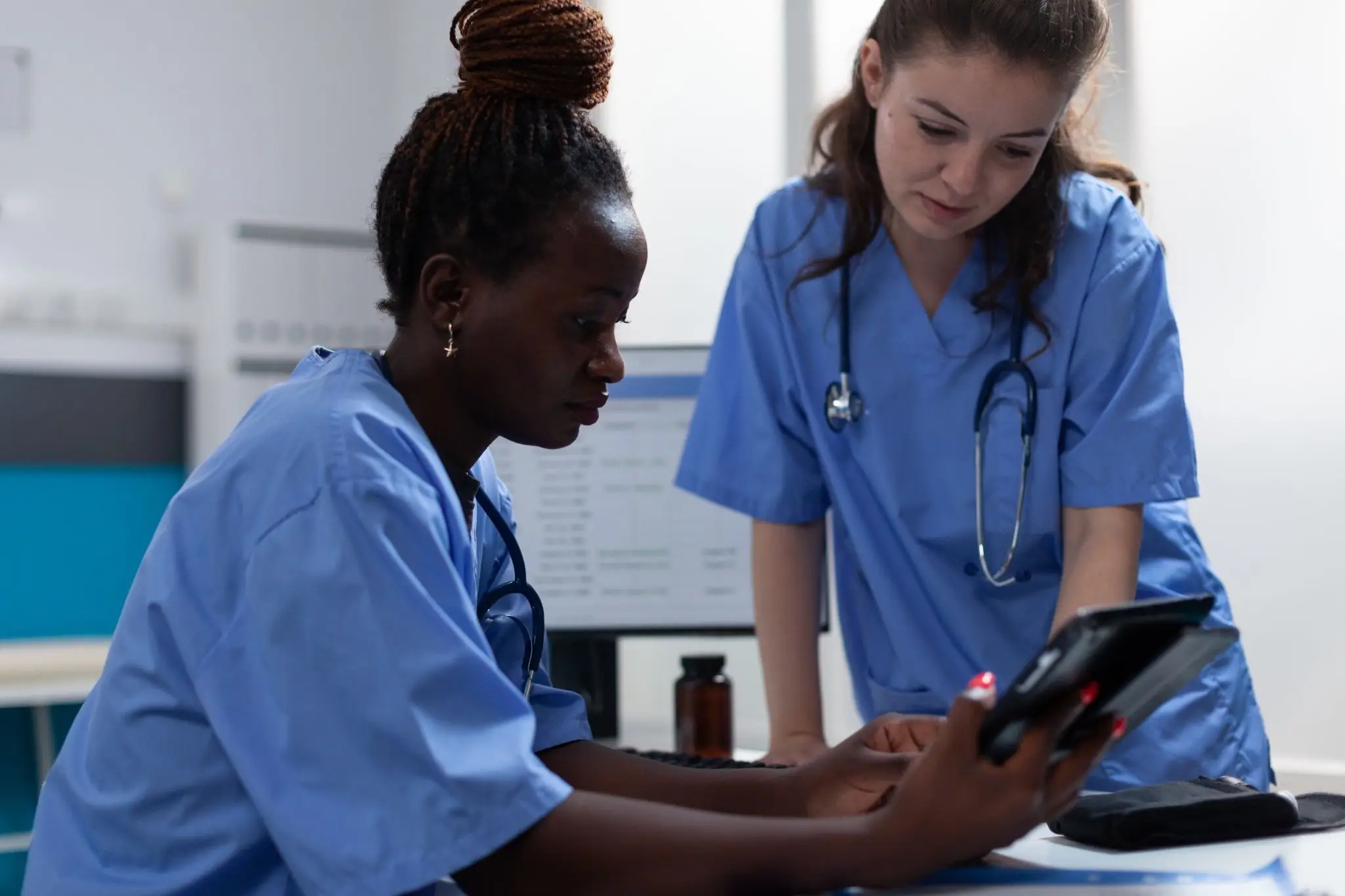 Healthcare students understanding nursing school requirements georgia